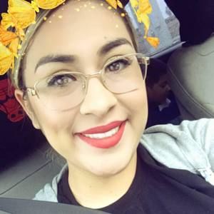 Meet your Posher, Izzy